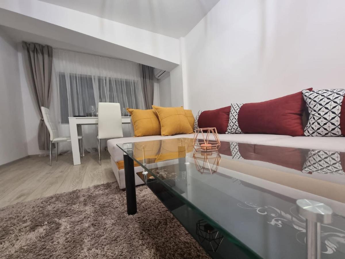 Dreams Escape 2 Διαμέρισμα Κραϊόβα Εξωτερικό φωτογραφία